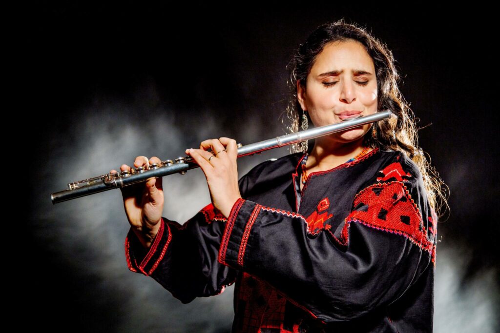 Concert Naïssam Jalal à Javols - Commune en Peyre en Aubrac en Lozère