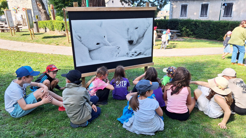 Sortie culture pour les élèves de l'école publique J.A. Dalle d'Aumont-Aubrac - Commune de Peyre en Aubrac en Lozère