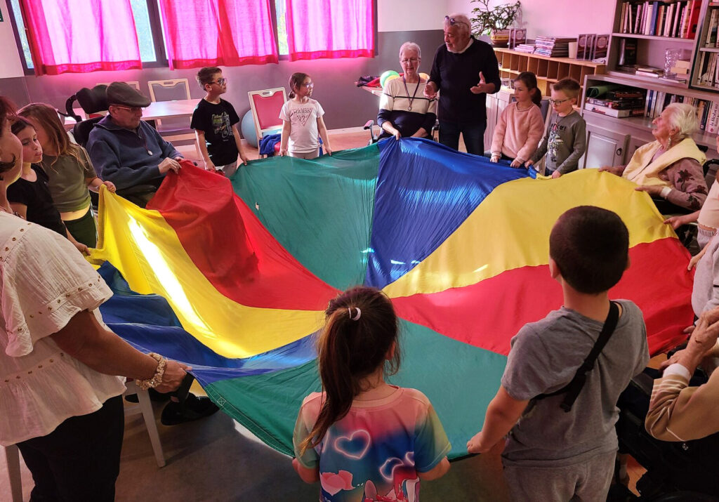 Projet intergénérationnel pour l'école publique J.A. Dalle d'Aumont-Aubrac - Commune de Peyre en Aubrac en Lozère